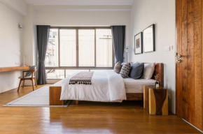 APT476, Bangkok